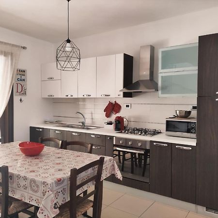 Casa Il Cortile Fiorito Appartement Tortolì Buitenkant foto